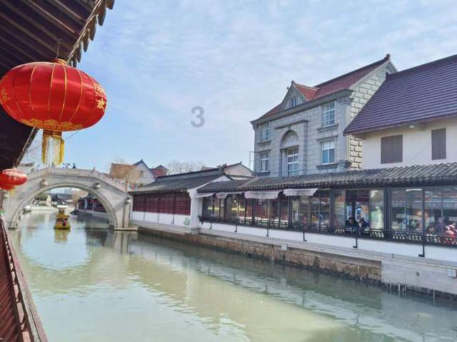 唐山黑恶势力“烧烤霸王”被绳之以法，其保护伞马爱军受贿徇私，一审被判12年